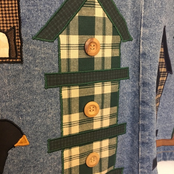 Vintage SunBelt Sportswear Denim Jacket with Birdhouse Appliqué: Size Medium - Picture 9 of 13